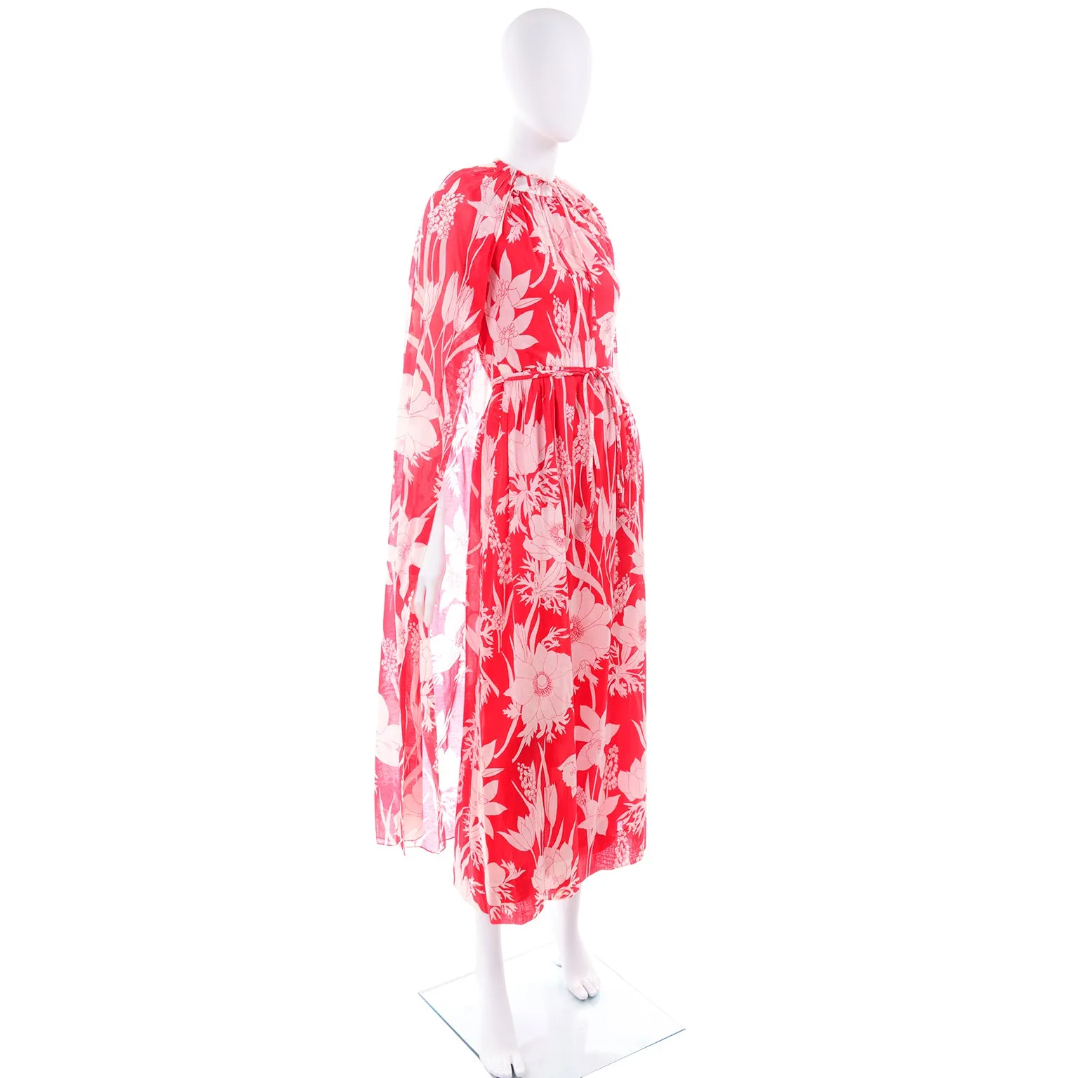 1970s Adele Simpson Red & White Cotton Floral Dress & Cape 4/6