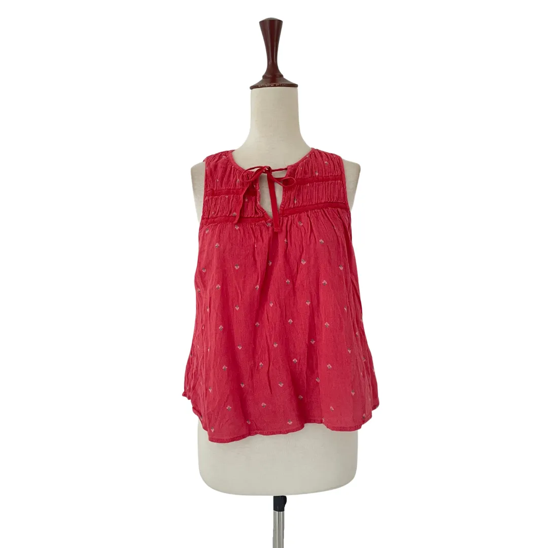 Abercrombie & Fitch Deep Pink Sleeveless Blouse | Gently Used |