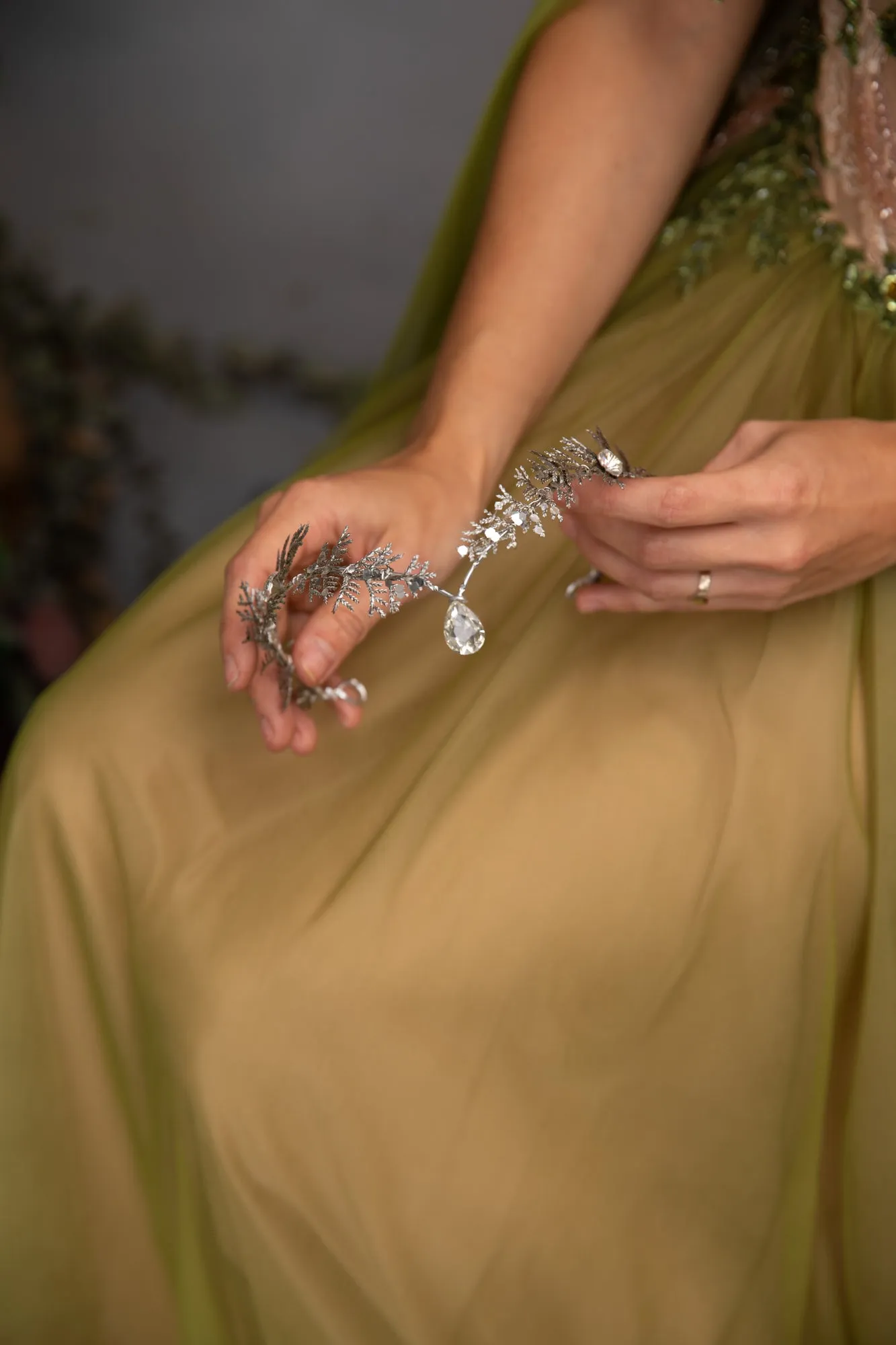 Glamour bridal elf crown