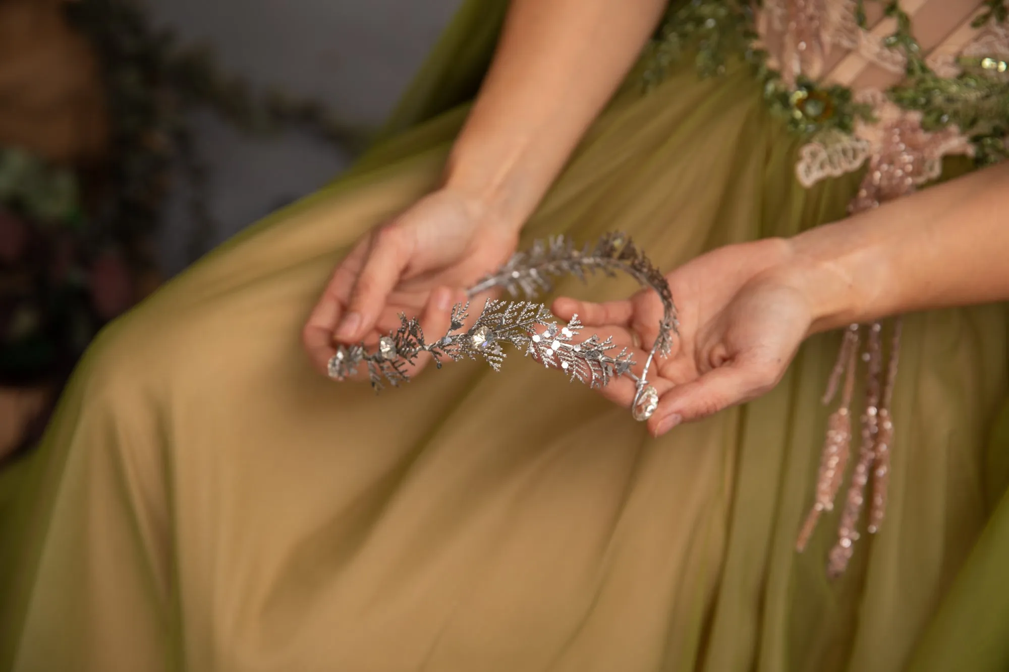 Glamour bridal elf crown