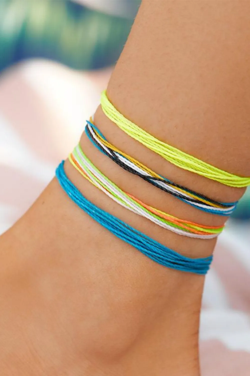 PURA VIDA ANKLET | NEON YELLOW