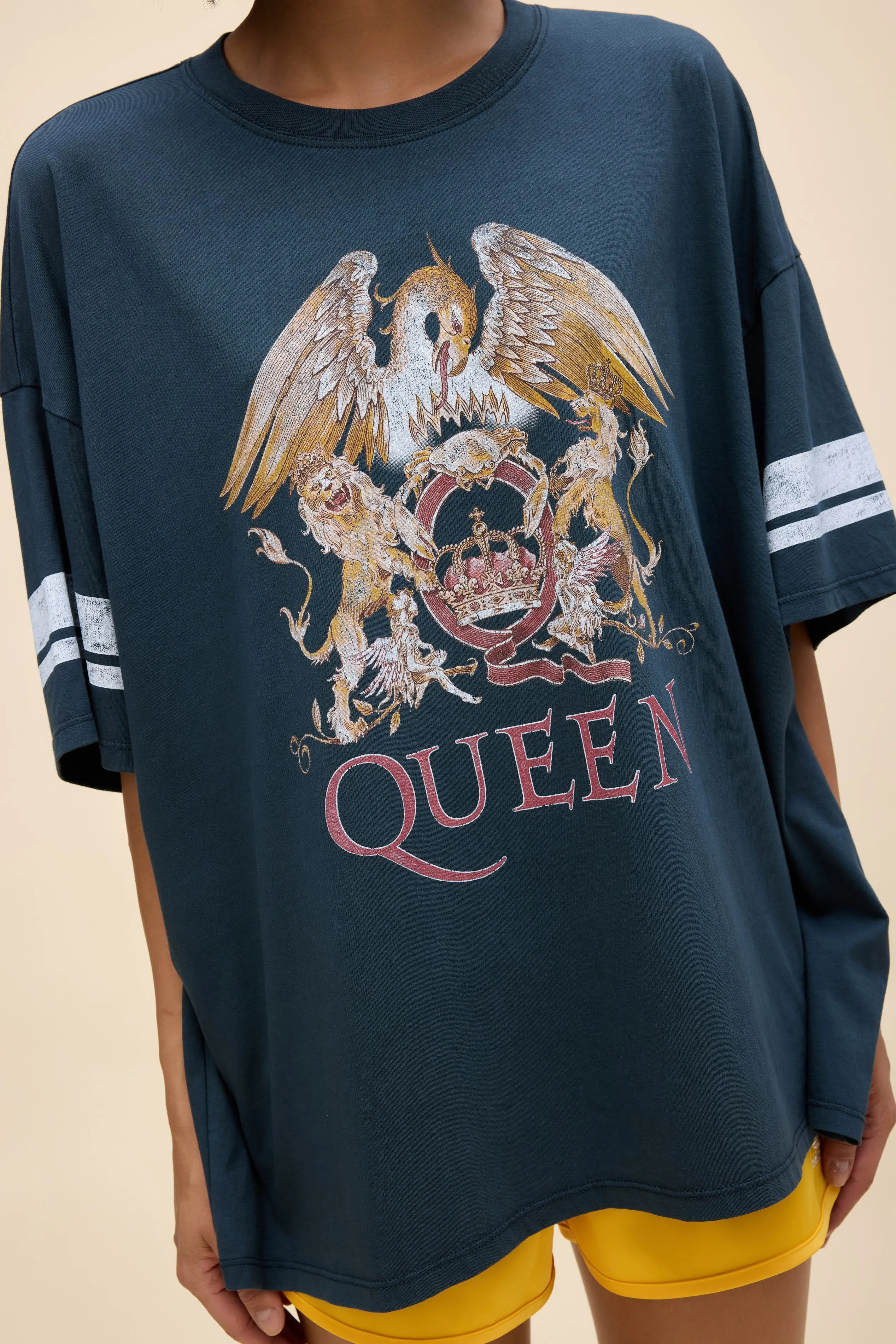 Queen Varsity Crest OS Tee