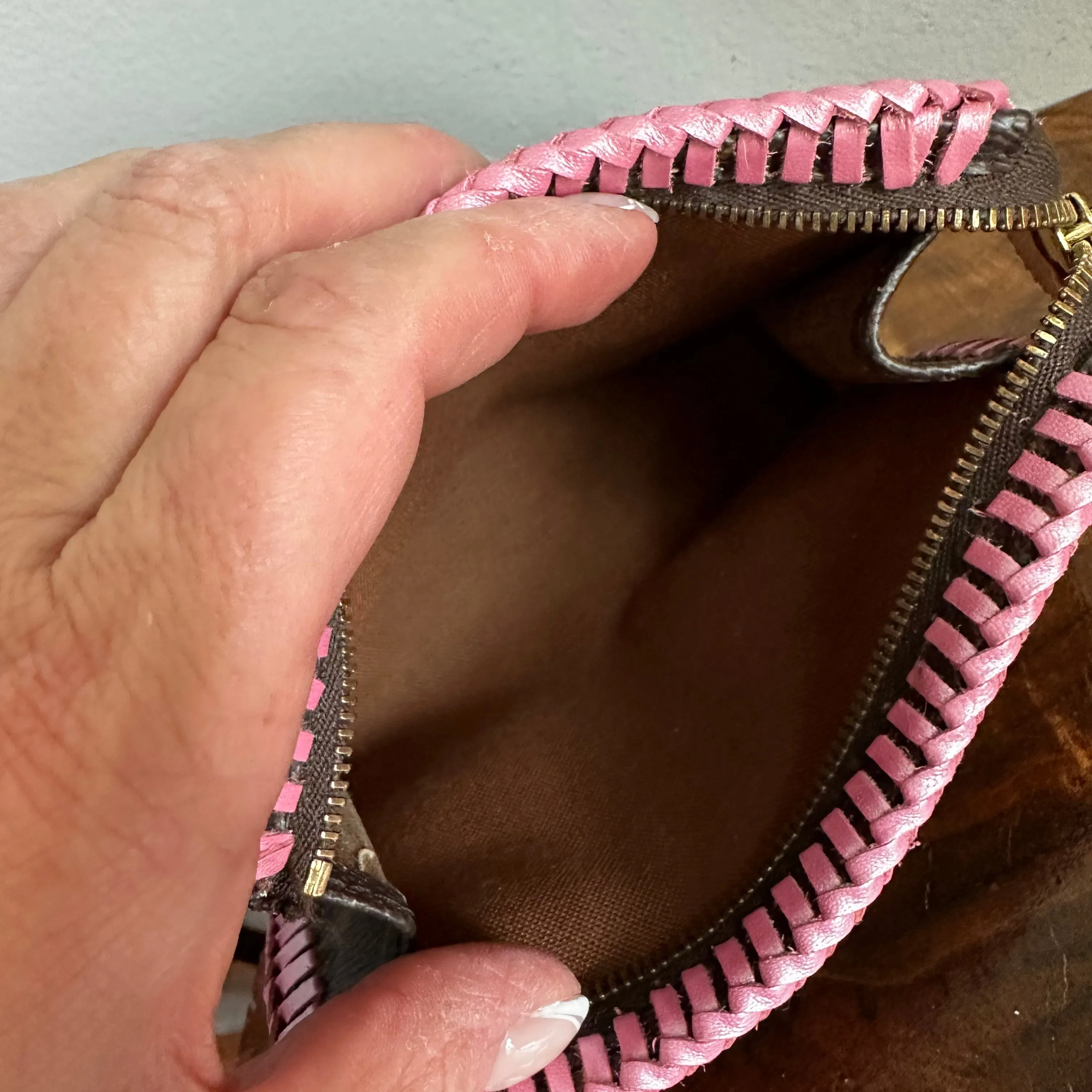 The Junco - Vintage Monogram Pouch in Barbie Pink