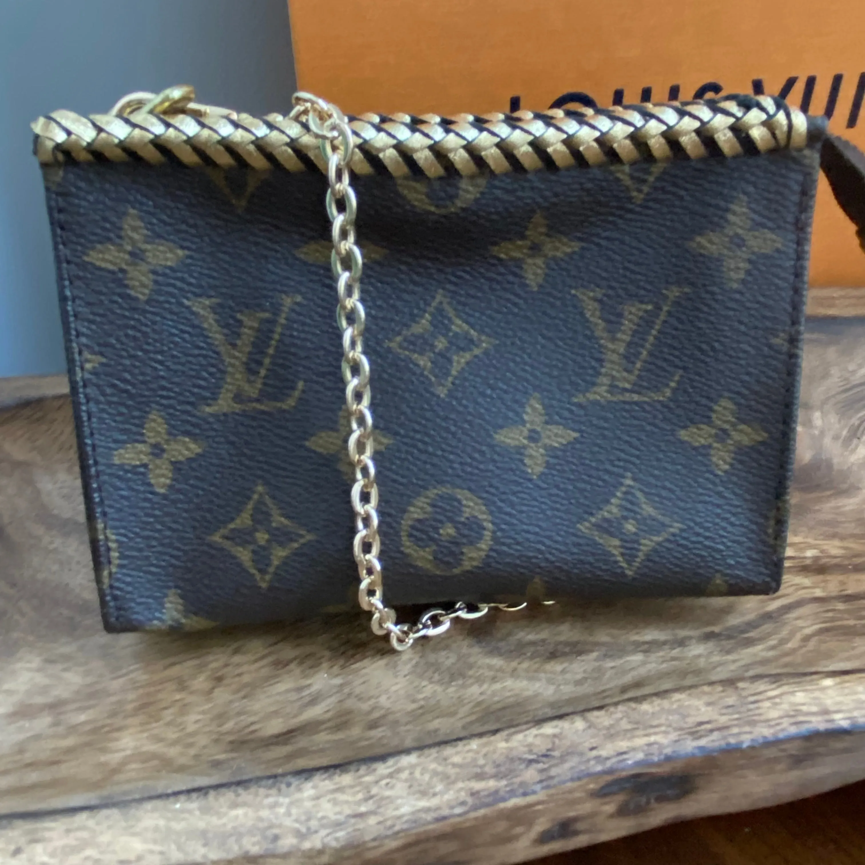 The Junco Wallet/Wristlet - Vintage Monogram in Gold